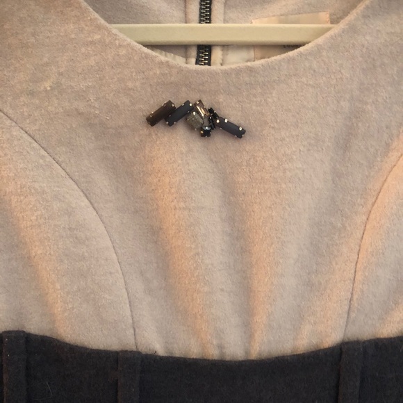 Adorable Miu Miu wool mini dress. - Picture 5 of 8